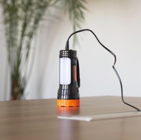 Latarka taktyczna szperacz LED 1,4W światło boczne Latarka taktyczna szperacz LED 1,4W światło boczne